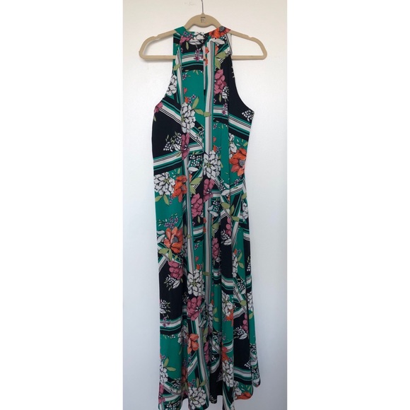 Fun Patterned Maxi Dress - Picture 2 of 4